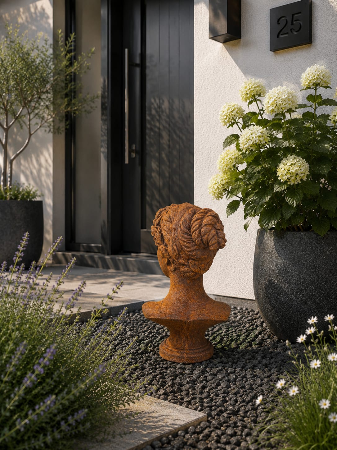 Aphrodite Büste mit echter Rostbeschichtung – Handveredelte Steinskulptur aus massivem Steinguss | Frostfest | Gartendeko | Made in Germany| Gertenfigur