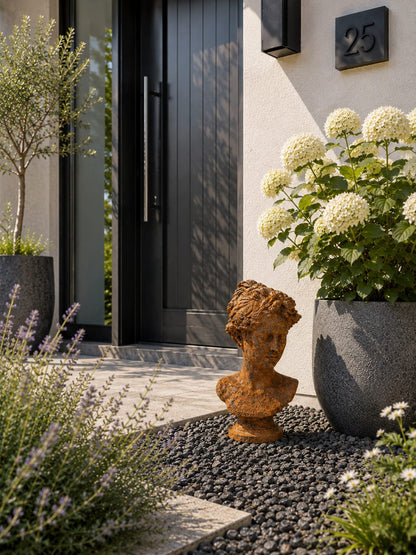 Aphrodite Büste mit echter Rostbeschichtung – Handveredelte Steinskulptur aus massivem Steinguss | Frostfest | Gartendeko | Made in Germany| Gertenfigur