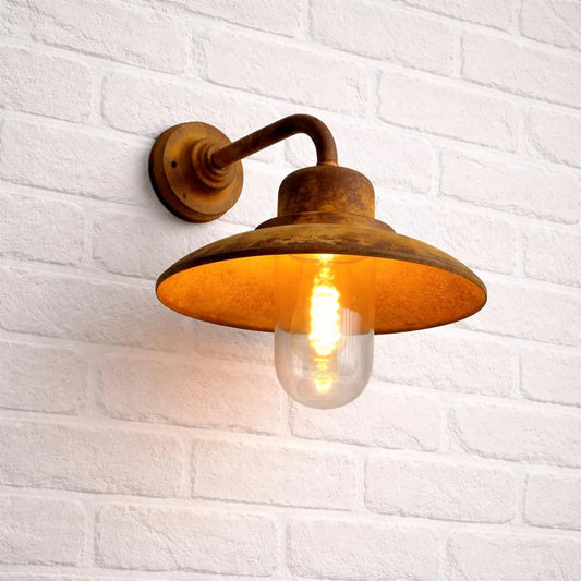 Rustikale Außenwandleuchte mit echter Rostpatina – Handgefertigte E27 Außenlampe IP44 | Rustigo